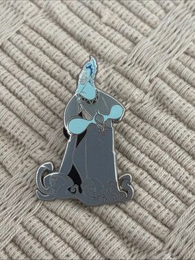 DISNEY 2009 Hercules’ Hades “Heroes vs. Villains” Pin